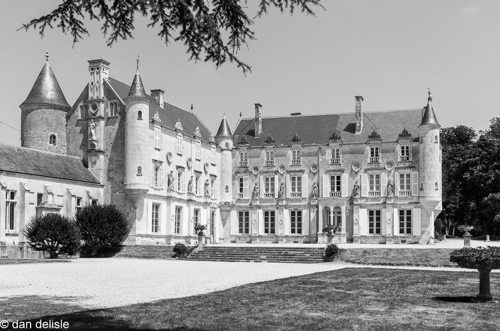 château de terre neuve